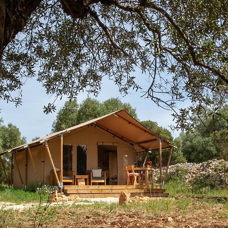 Domus Olea Glamping Hotel Ceglie Messapica Luaran gambar