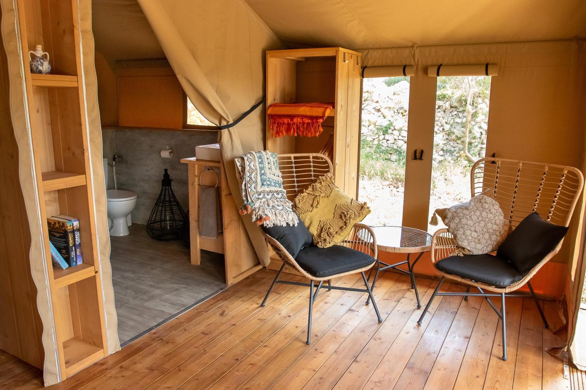 Domus Olea Glamping Hotel Ceglie Messapica Luaran gambar