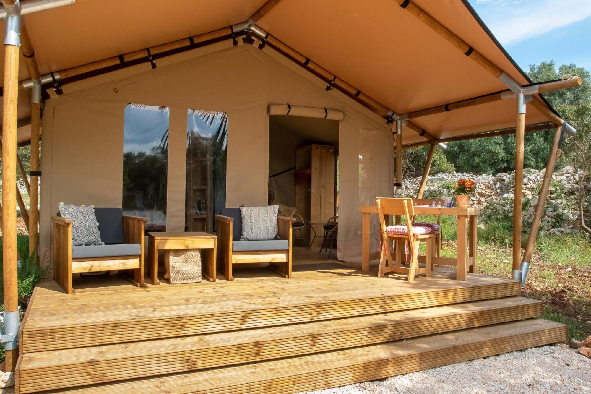 Domus Olea Glamping Hotel Ceglie Messapica Luaran gambar